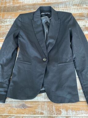 Zara Black Single-Button Women's Tailored Blazer